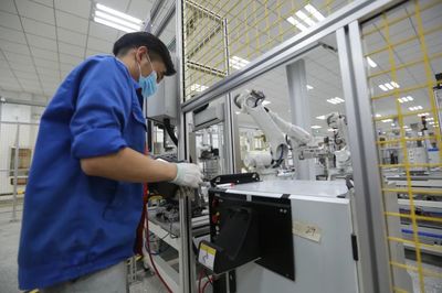 留抵退稅惠企范圍擴大，技術開發行業近3000家企業受惠